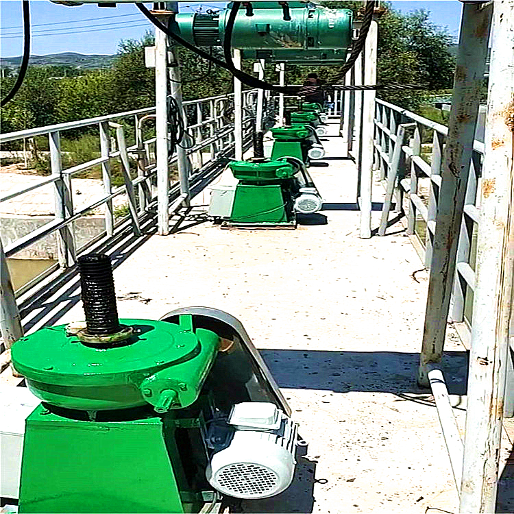 �ݗU���]�C(j��)